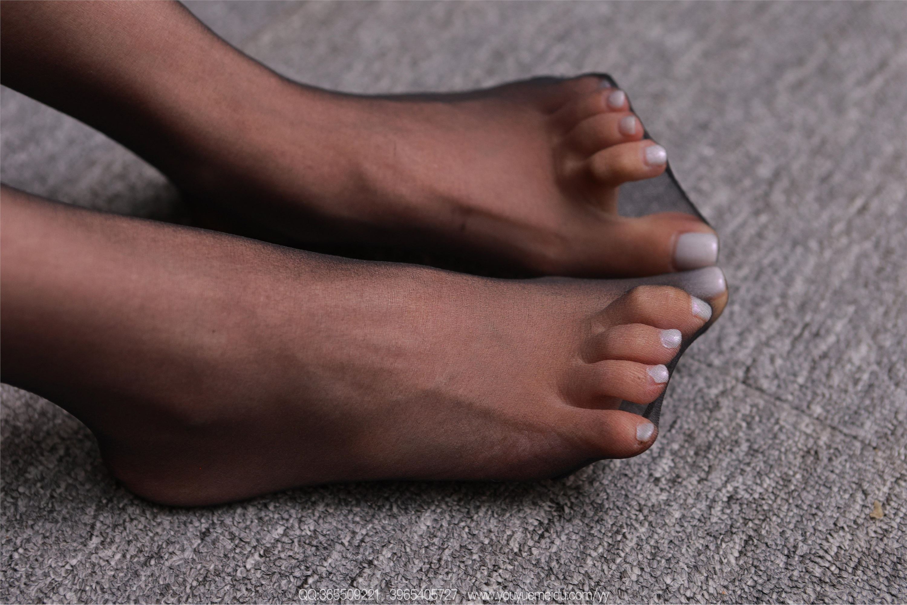 IESS异思趣向  2025.11.26 丝享家2221：美子《加班的故事》